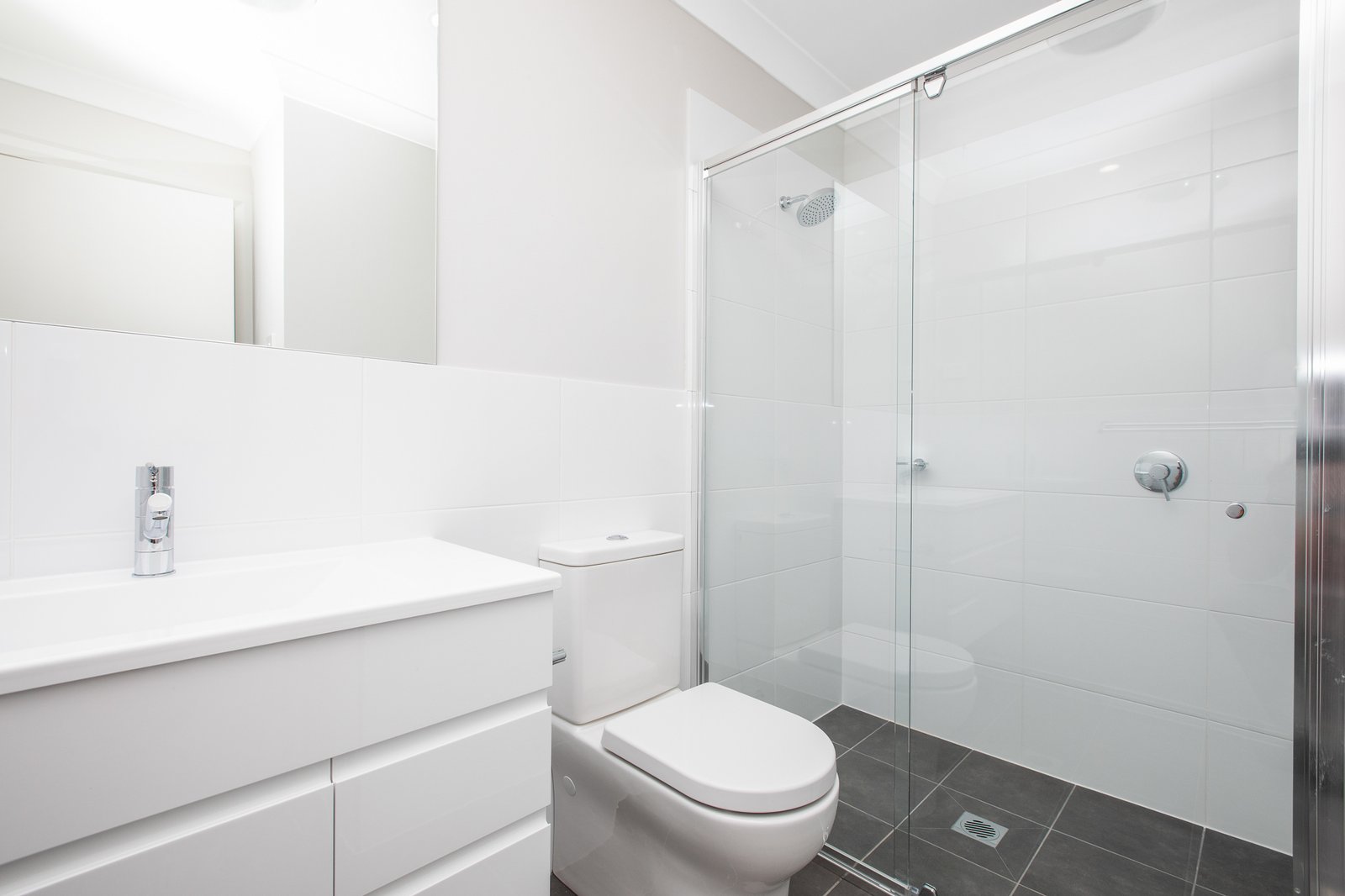 17 Thorncliffe Avenue THORNTON 9