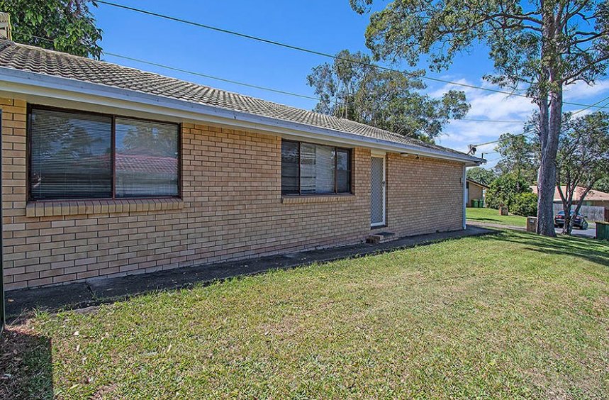 1/7 Tomkins Place SOUTHPORT 1