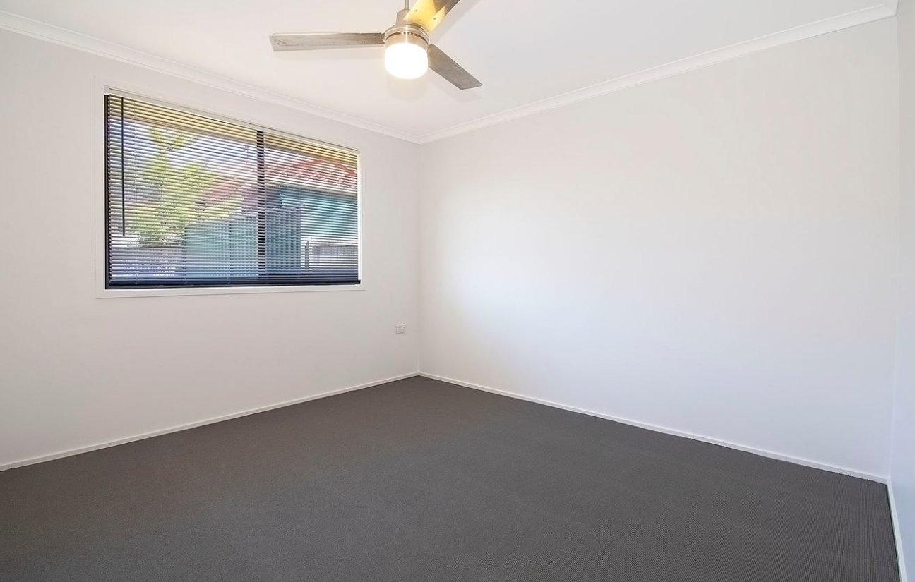 1/7 Tomkins Place SOUTHPORT 6