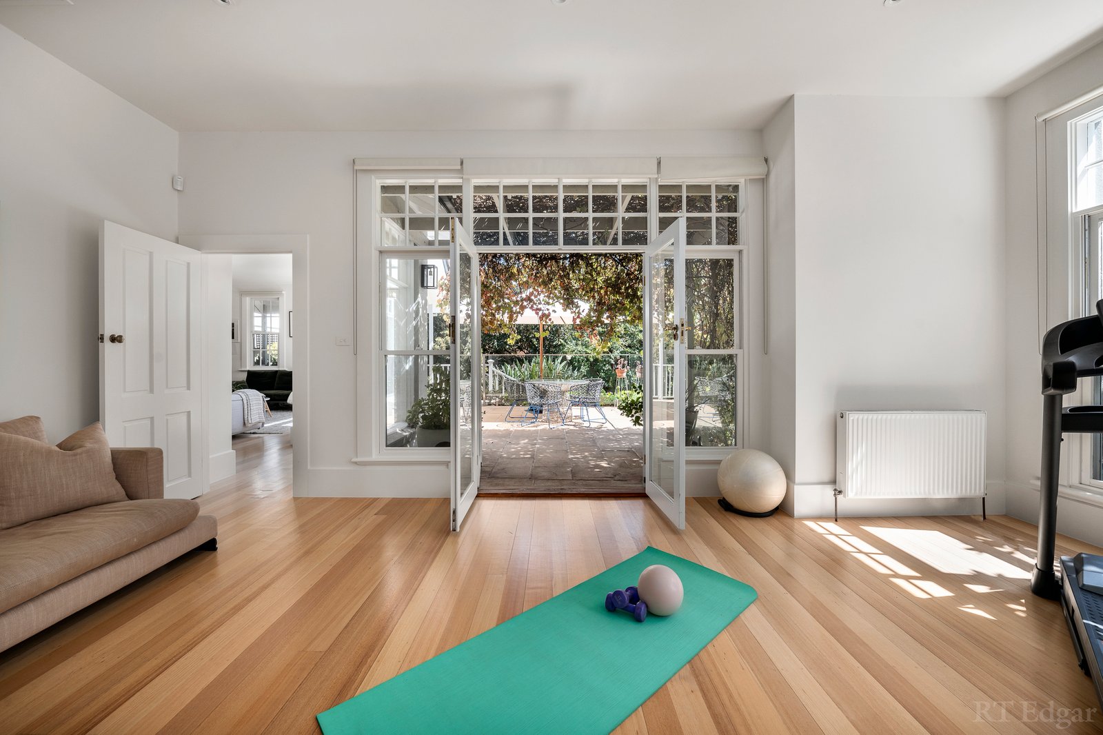 Real Estate and Property in 17 Toorak Avenue, Toorak, VIC