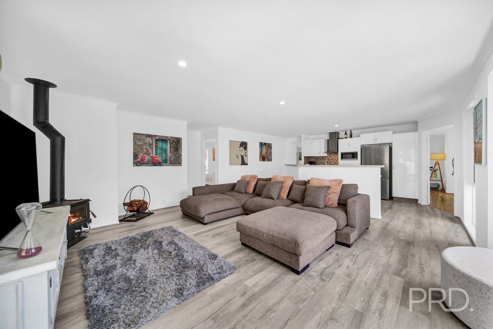 17 TOURIGA Street THORNLANDS 22