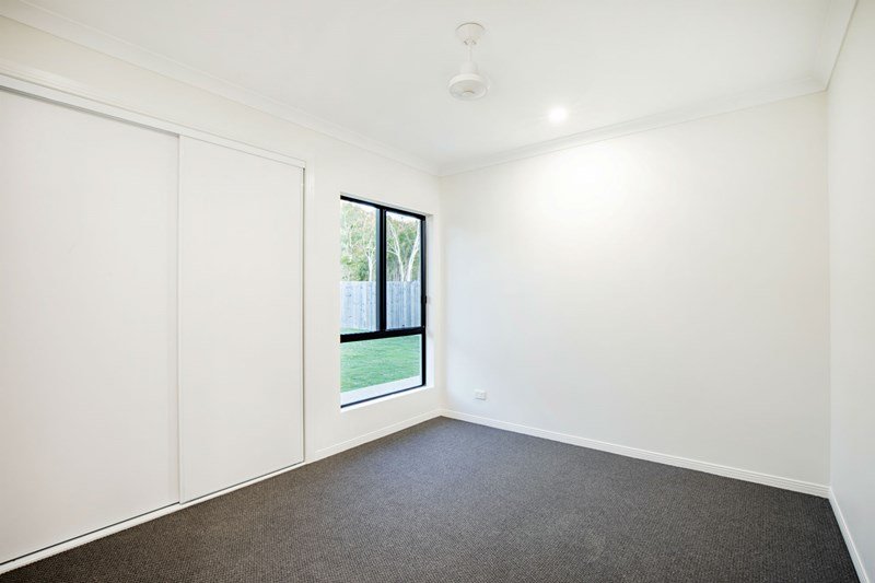 17 Trader Crescent CANNONVALE 11