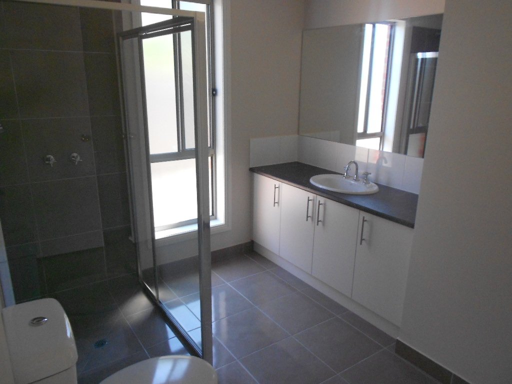 17 Tristan Drive SEBASTOPOL 4