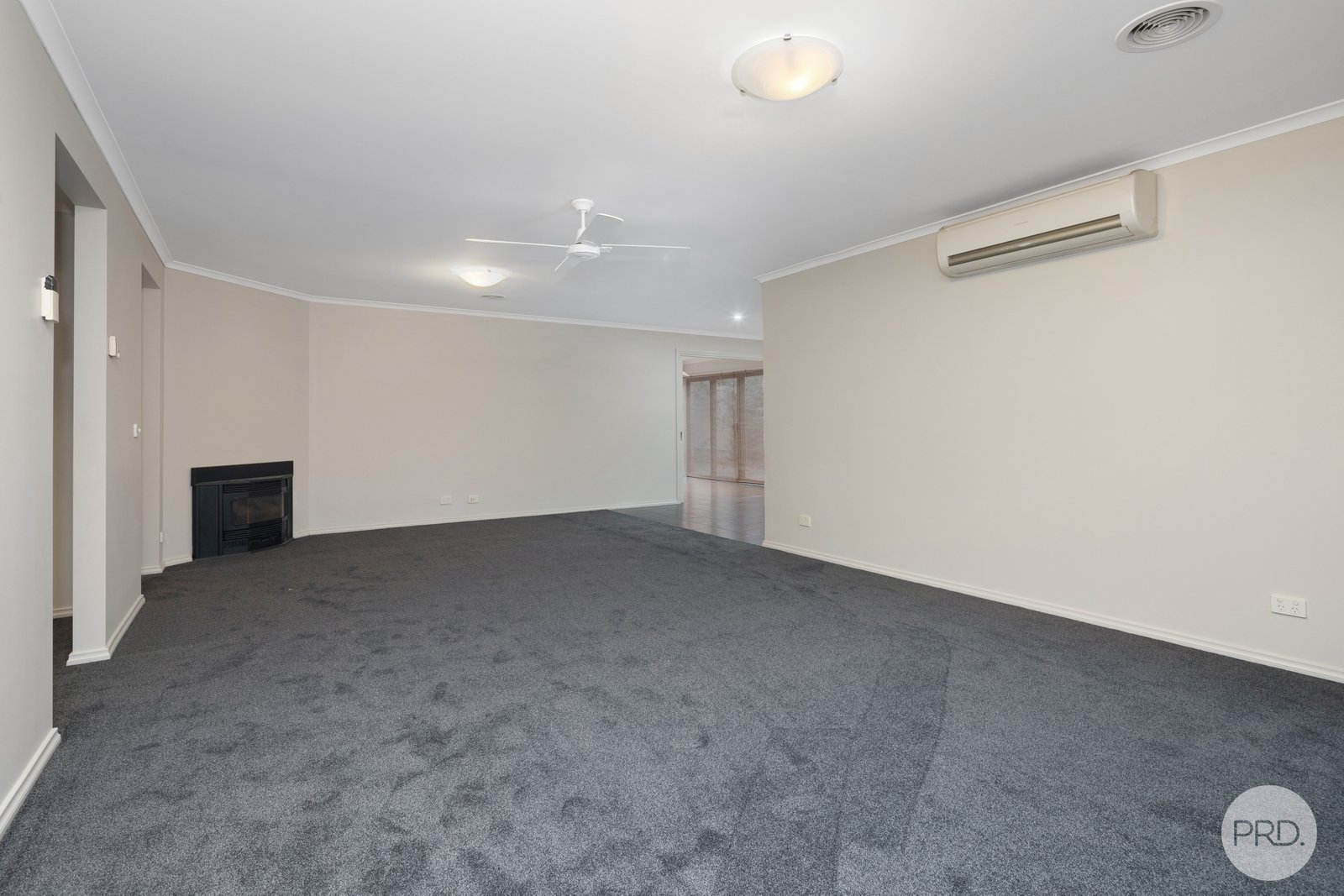 17 Tulloch Rise CANADIAN 3