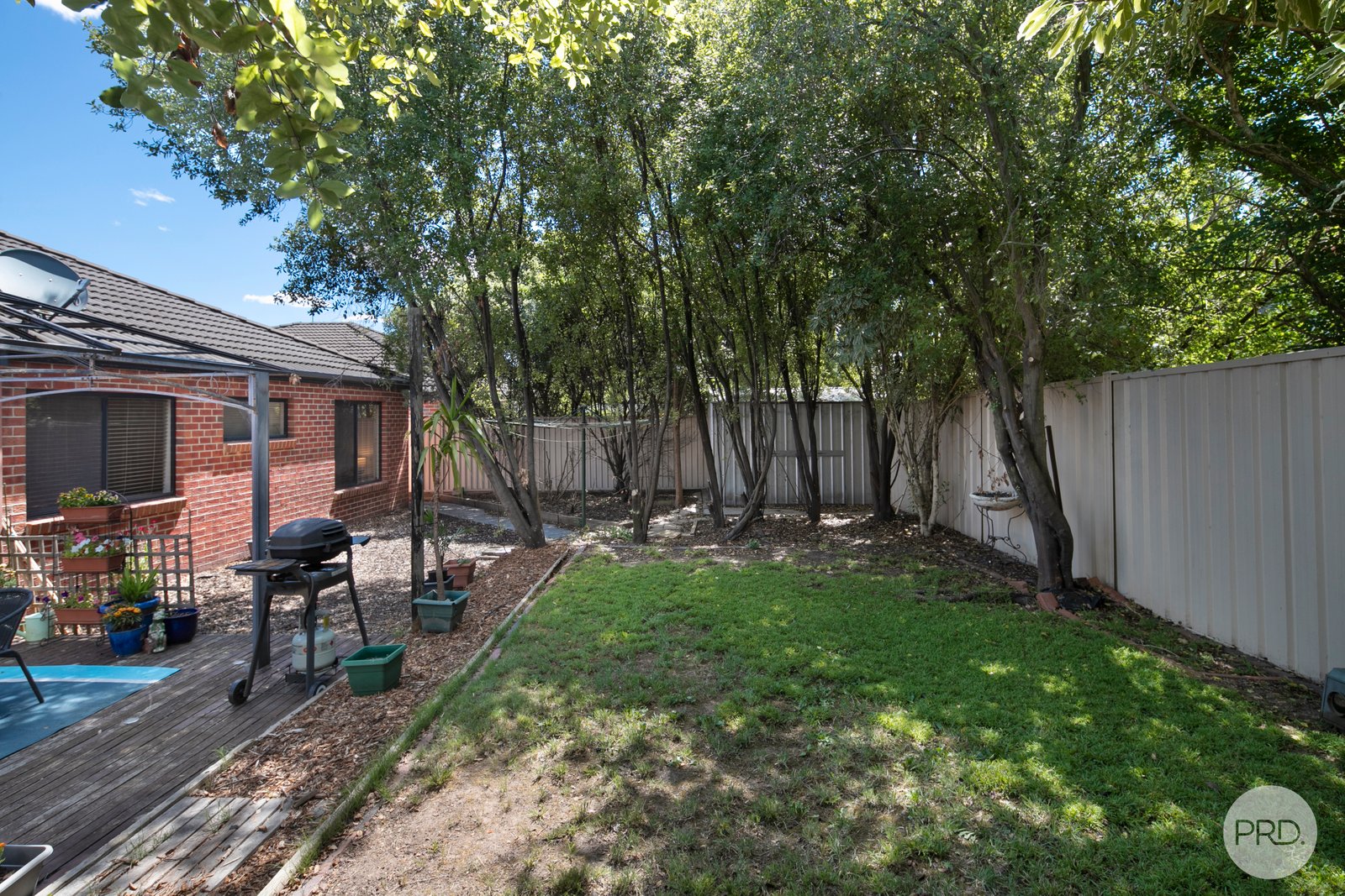 17 Tulloch Rise CANADIAN 14