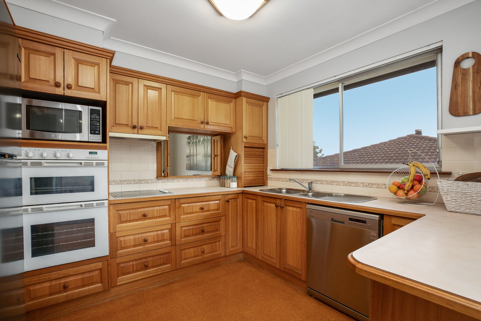 17 Turnbull Drive EAST MAITLAND 9