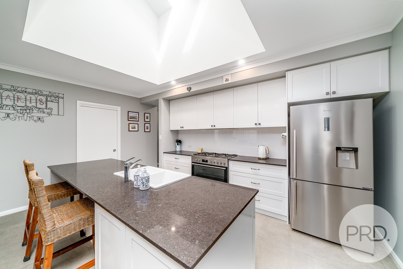 17 Turramia Crescent GOBBAGOMBALIN 9