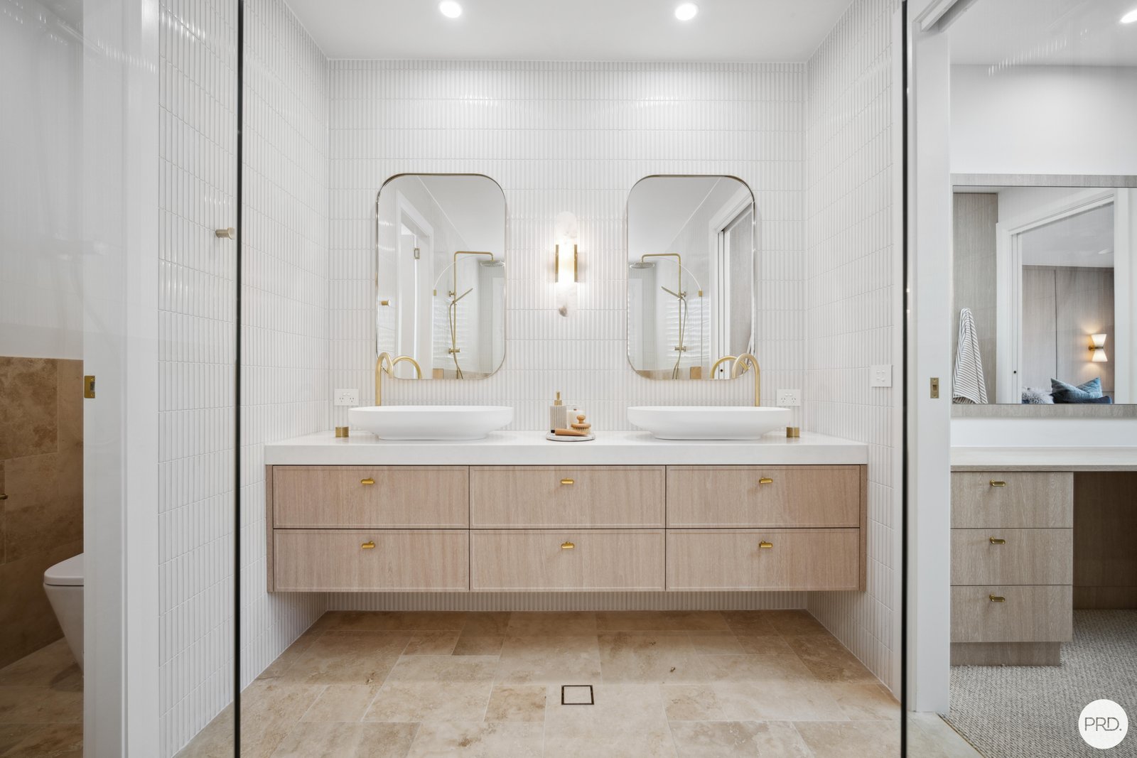 17 Unaipon Street LLOYD 19