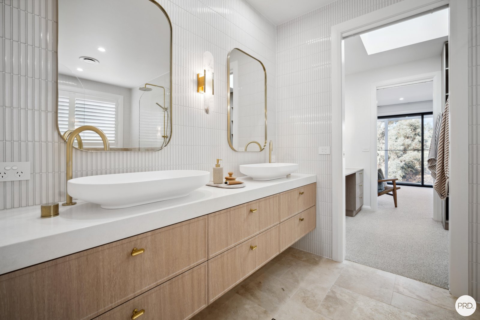 17 Unaipon Street LLOYD 20