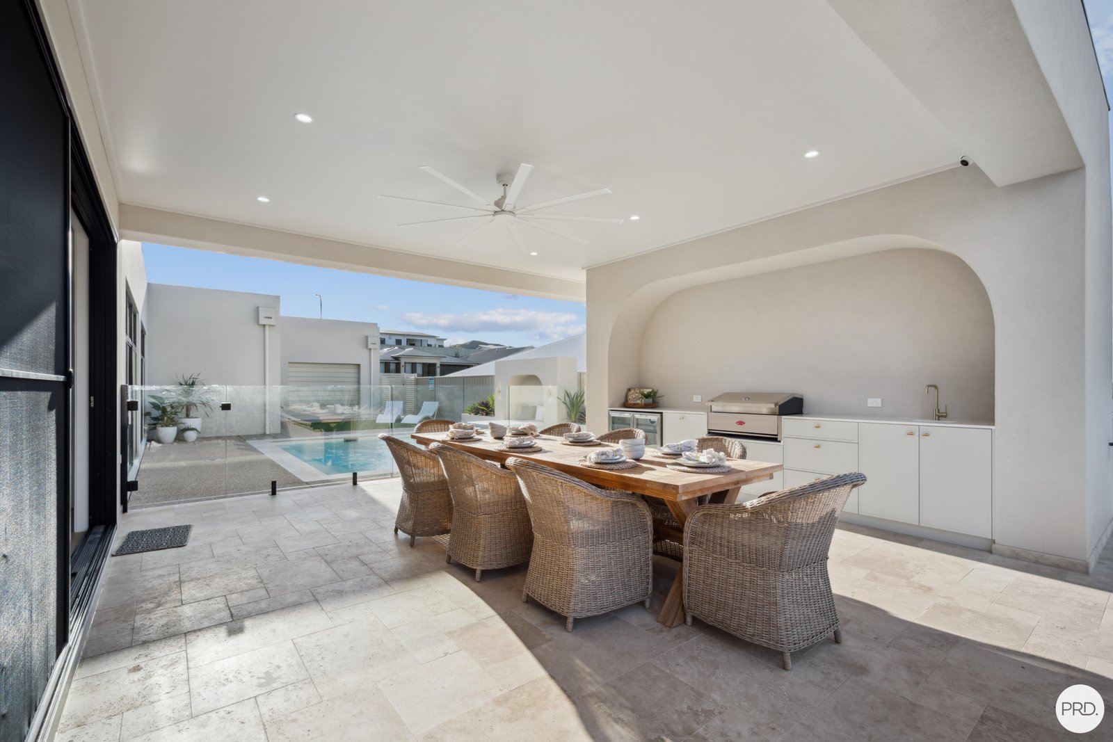 17 Unaipon Street LLOYD 35