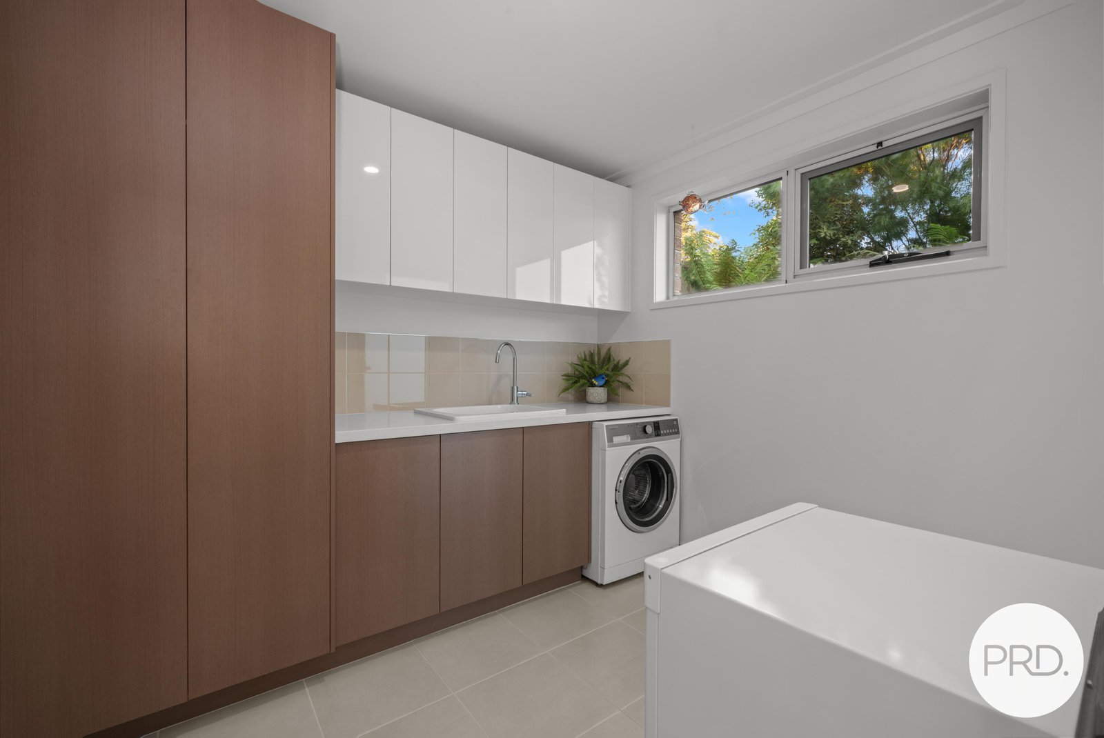 17 Vitesse Court TRANMERE 15