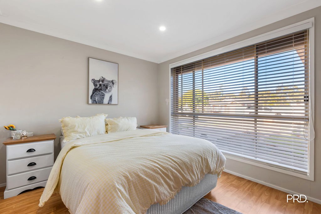 17 Vivaldi Crescent CLAREMONT MEADOWS 12