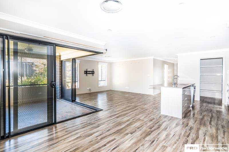 17 Wagtail Drive TAMWORTH 2