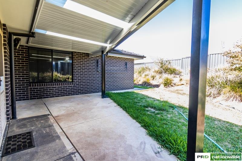 17 Wagtail Drive TAMWORTH 9