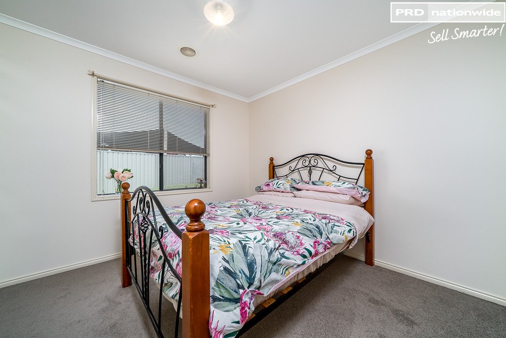 17 Walla Place GLENFIELD PARK 10