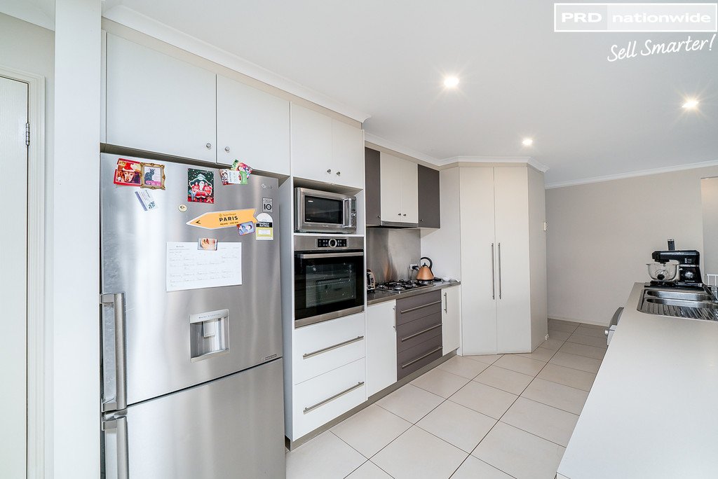 17 Walla Place GLENFIELD PARK 12