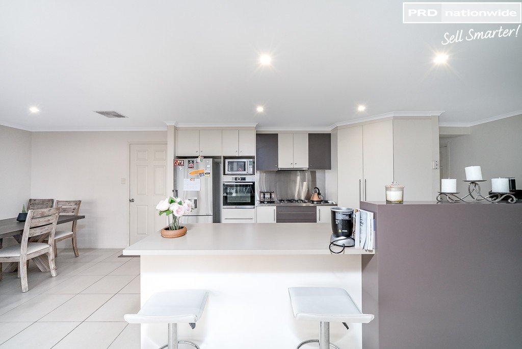 17 Walla Place GLENFIELD PARK 13