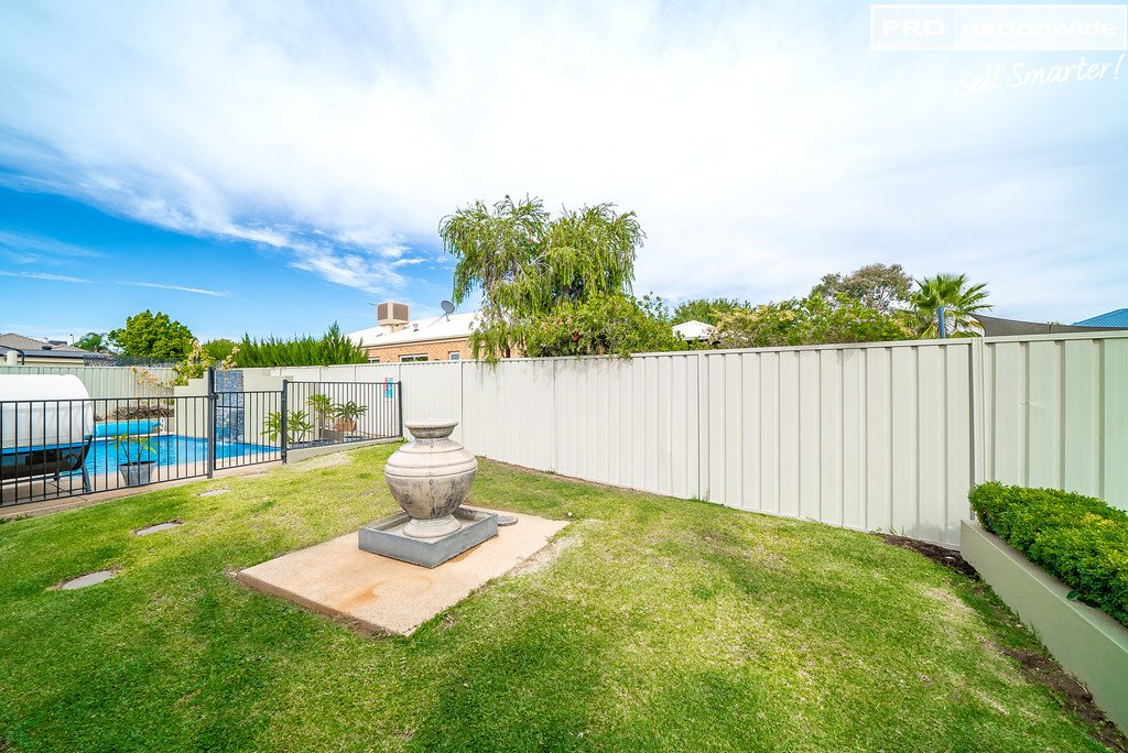 17 Walla Place GLENFIELD PARK 17