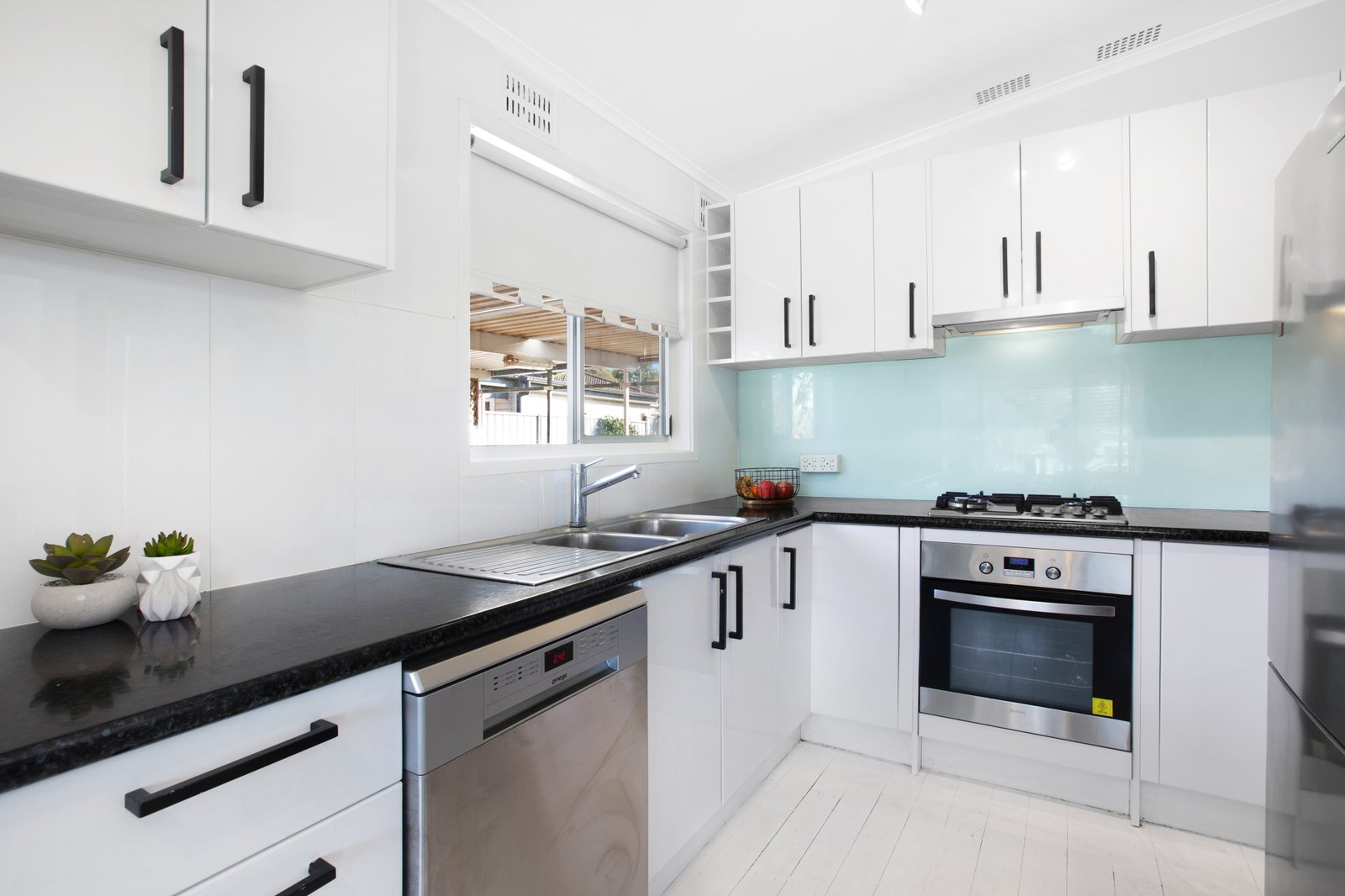 17 Wallabah Way KOONAWARRA 2