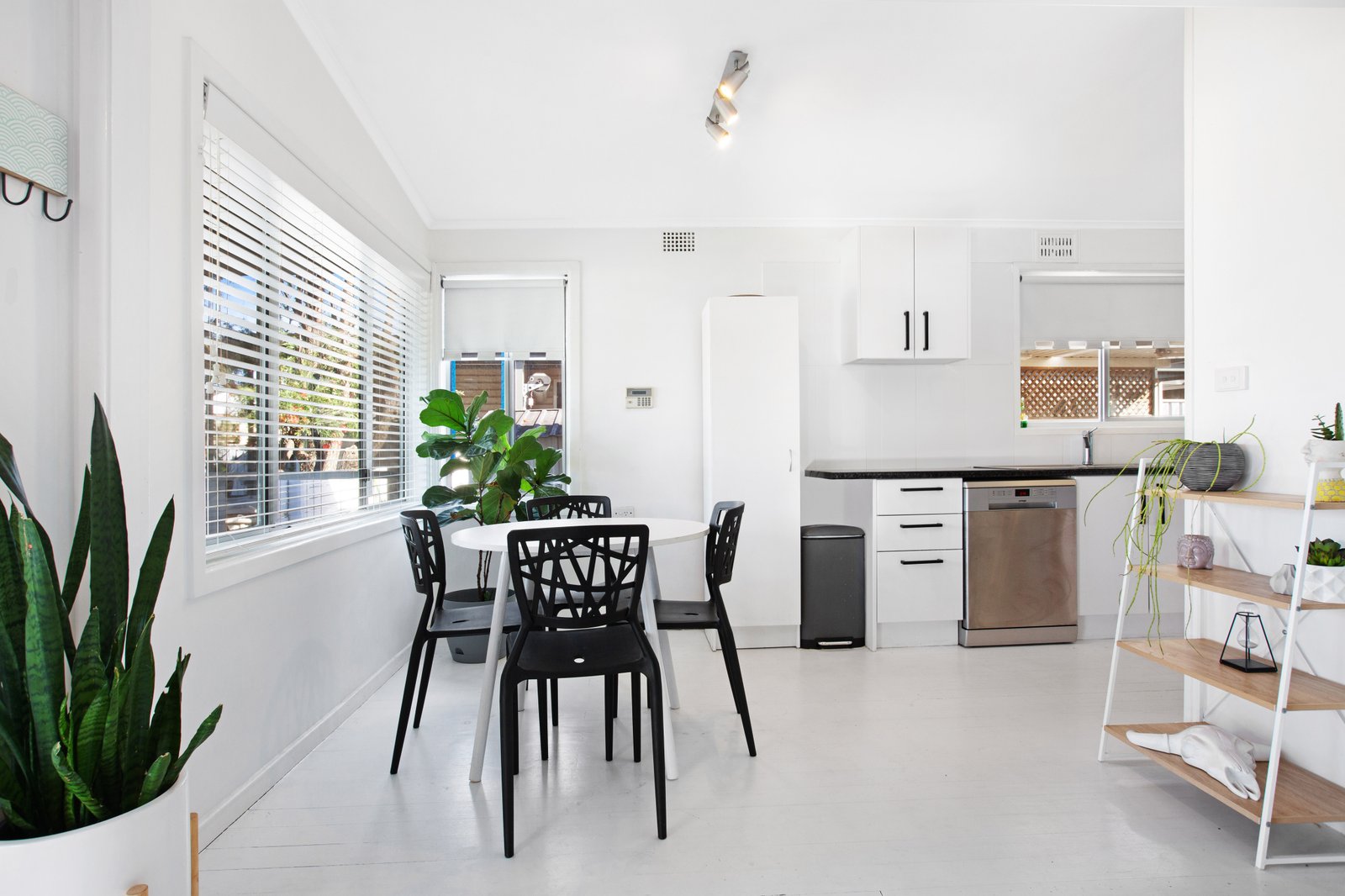 17 Wallabah Way KOONAWARRA 3