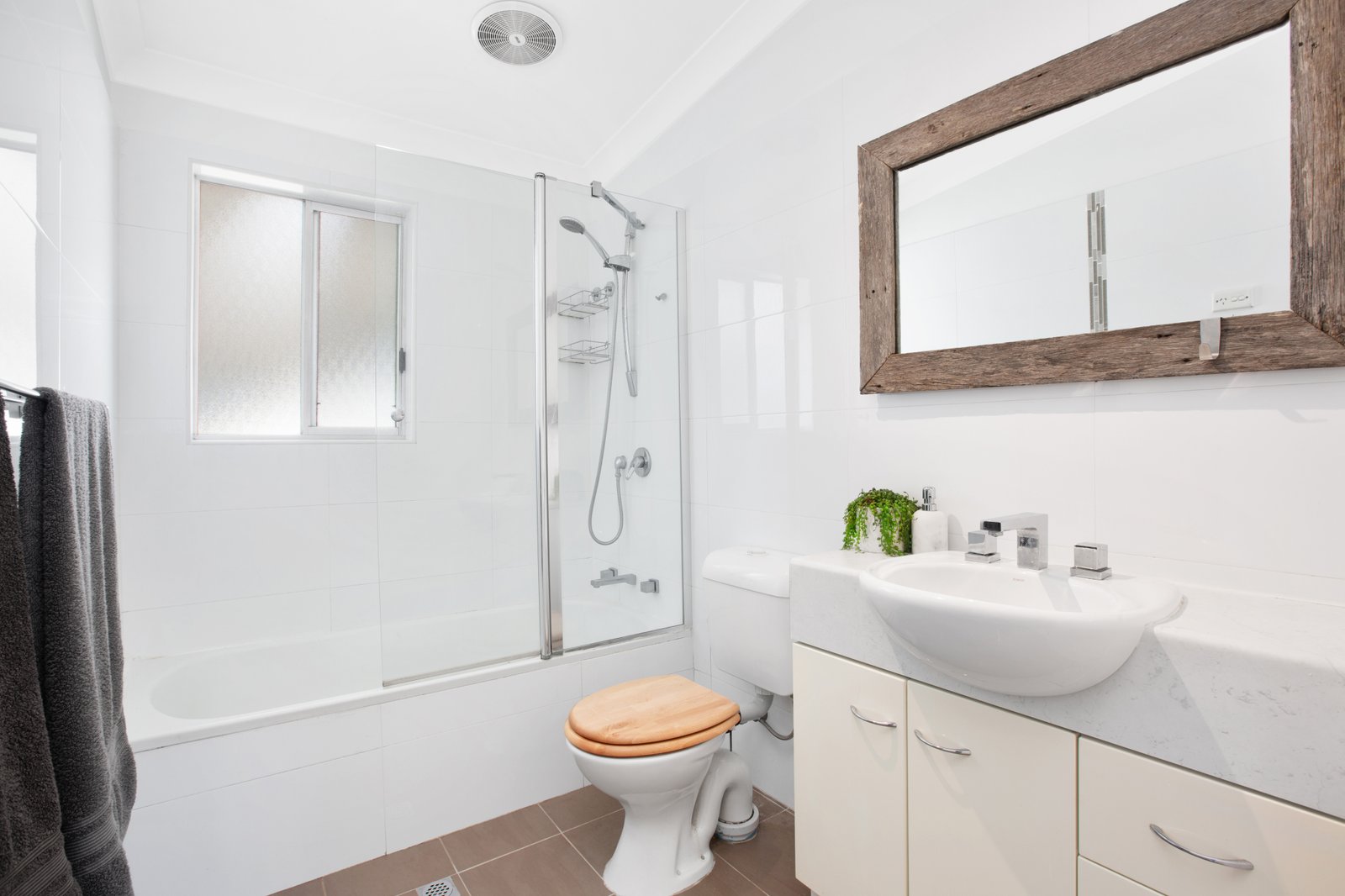 17 Wallabah Way KOONAWARRA 5