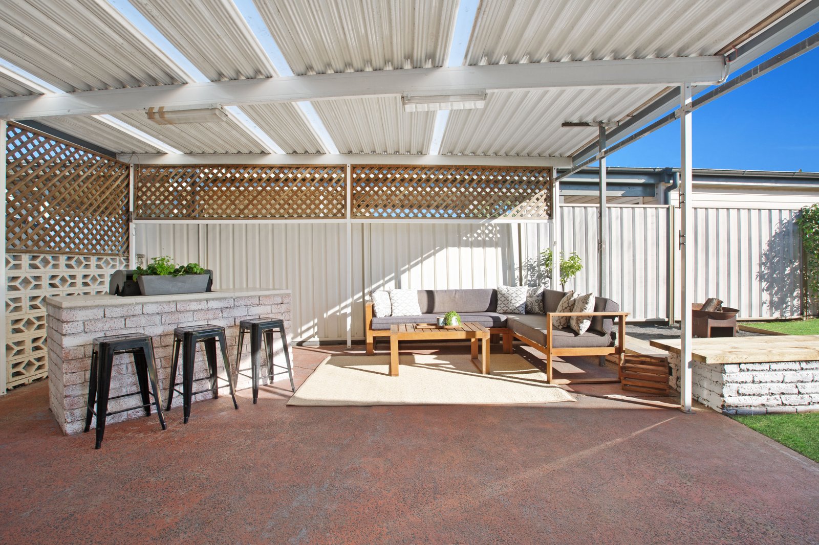 17 Wallabah Way KOONAWARRA 7