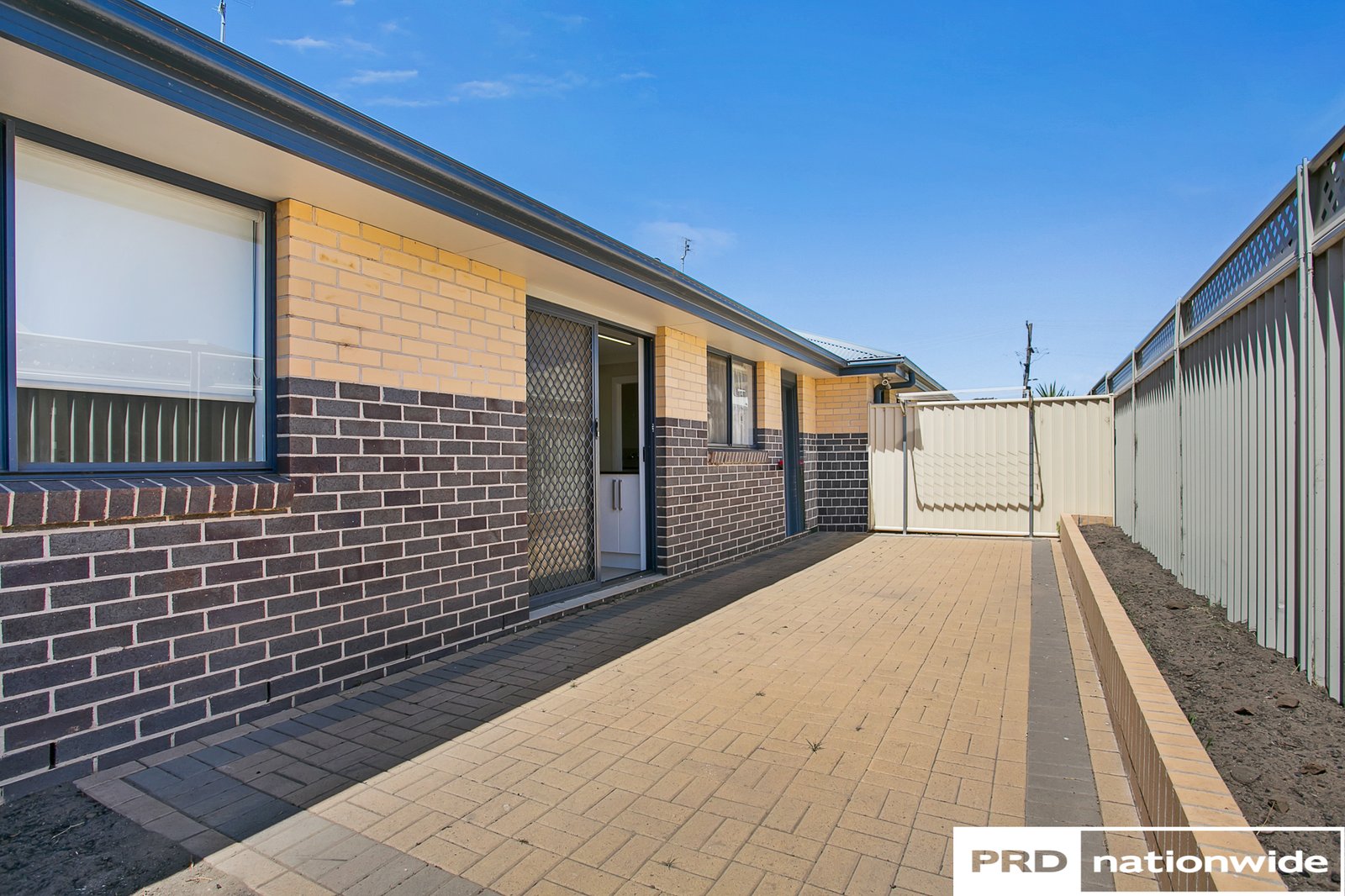 17 Warral Road TAMWORTH 22