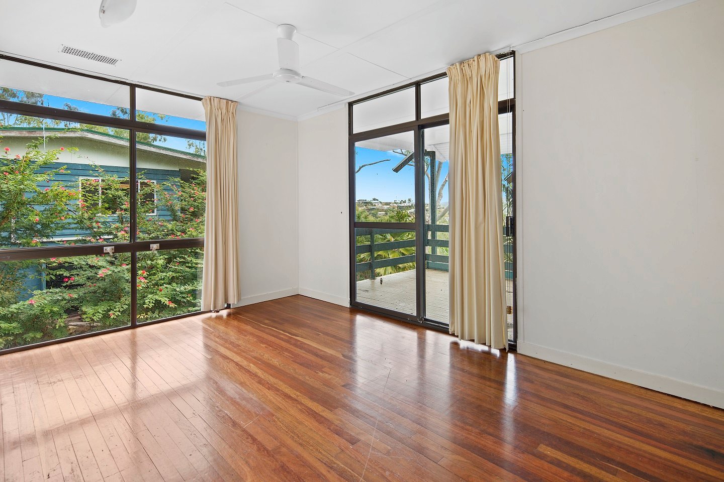 17 Warruga Street CANNONVALE 5