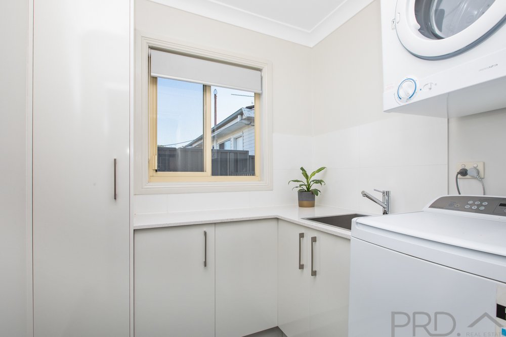 17 Weingartner Avenue TARRO 23