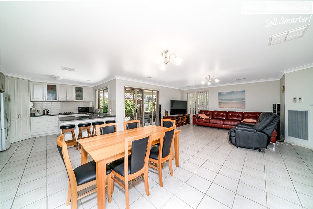 17 Wellington Avenue TATTON 12