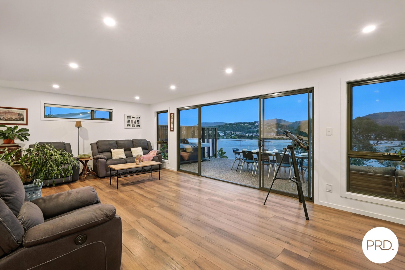 17 Wendourie Parade AUSTINS FERRY 14