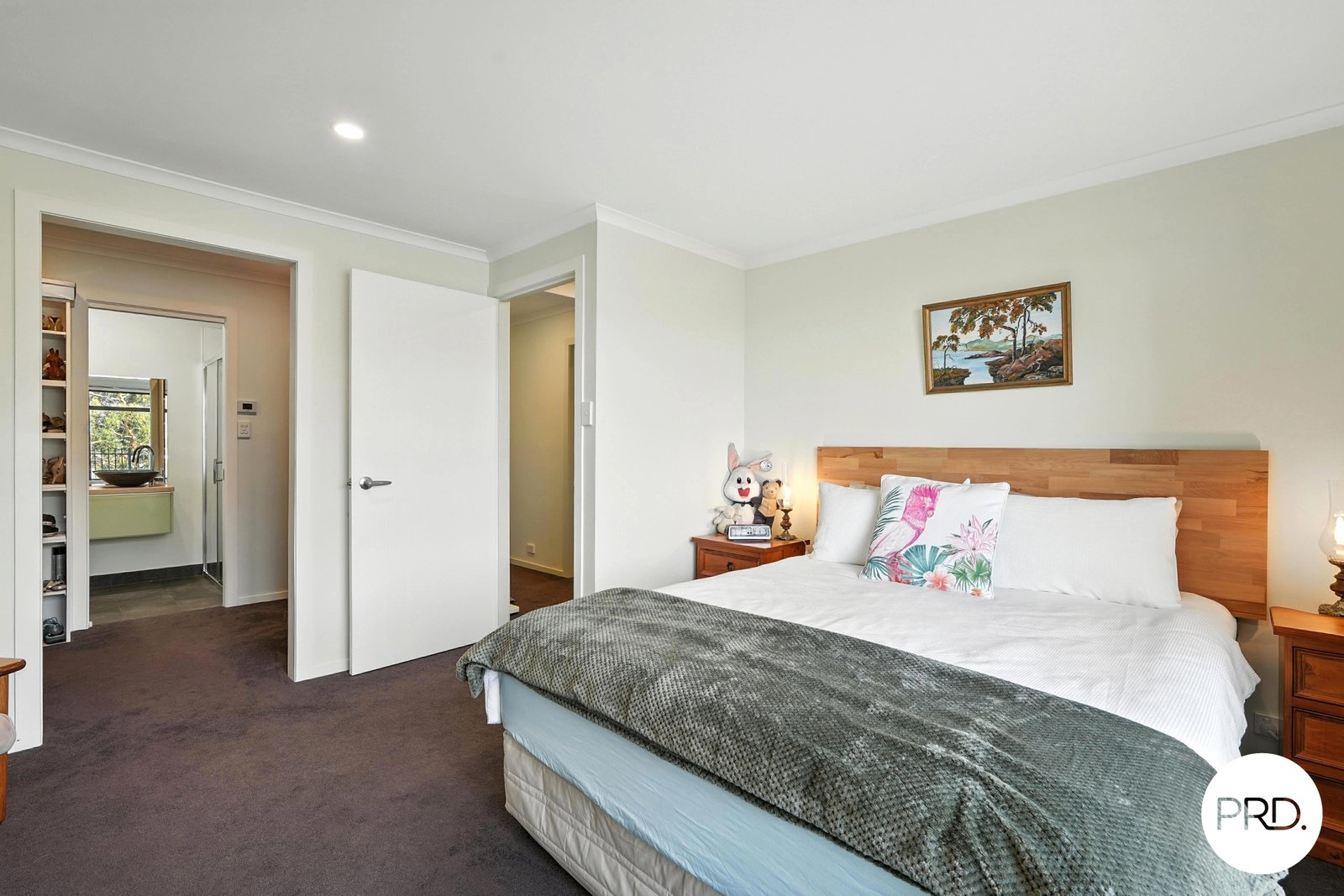 17 Wendourie Parade AUSTINS FERRY 29