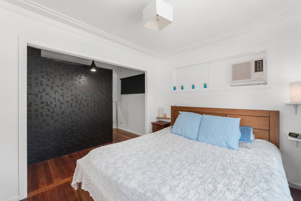 17 Wentworth Ave  COFFS HARBOUR 12