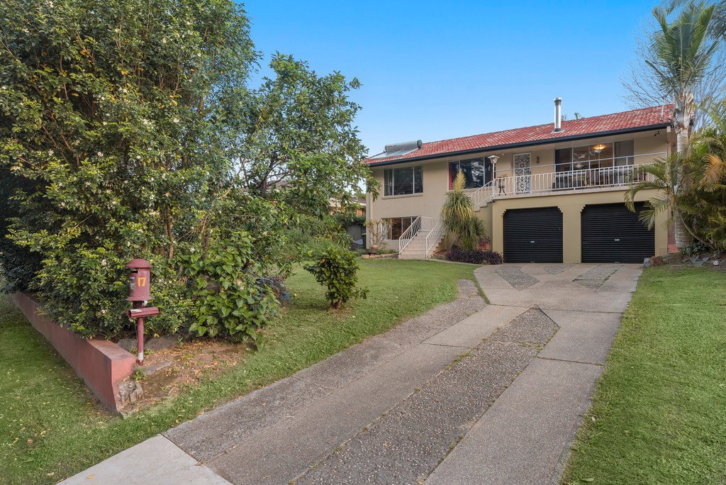 17 Wentworth Ave  COFFS HARBOUR 15