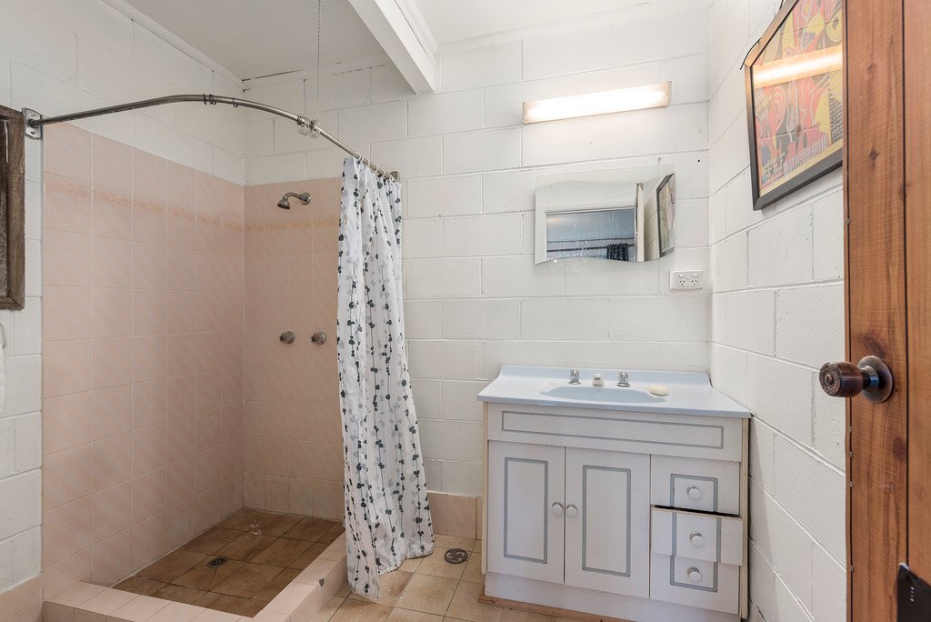 17 Wentworth Ave  COFFS HARBOUR 17