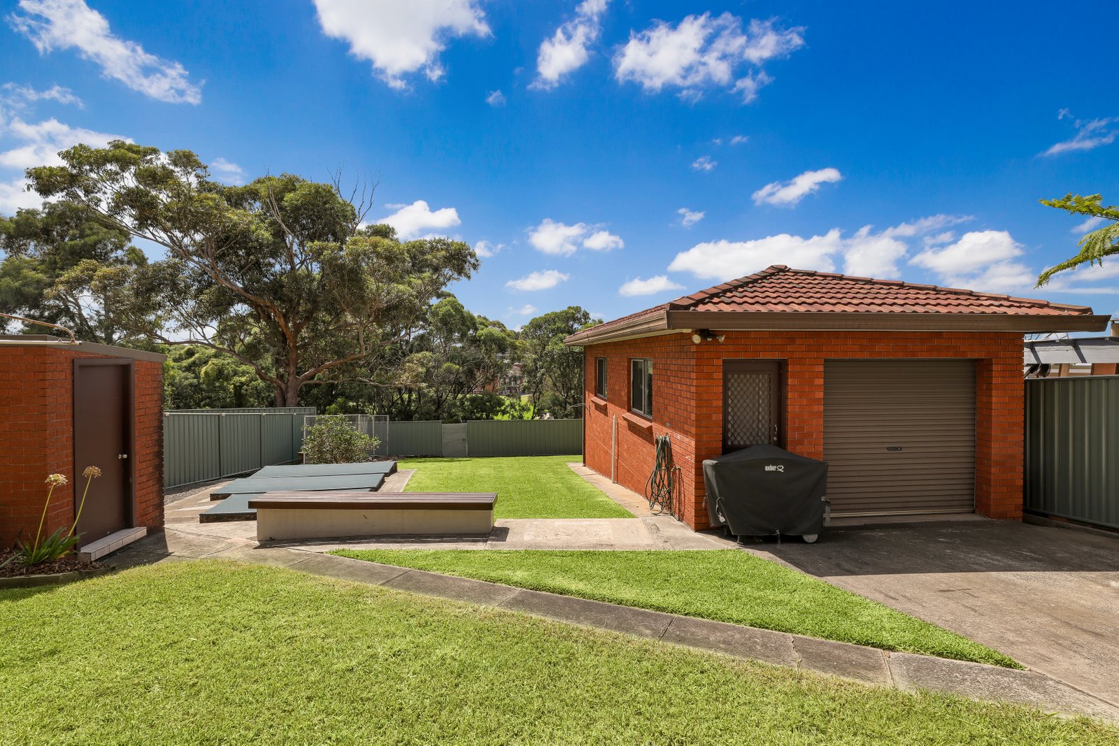 17 Weringa Ave LAKE HEIGHTS 12