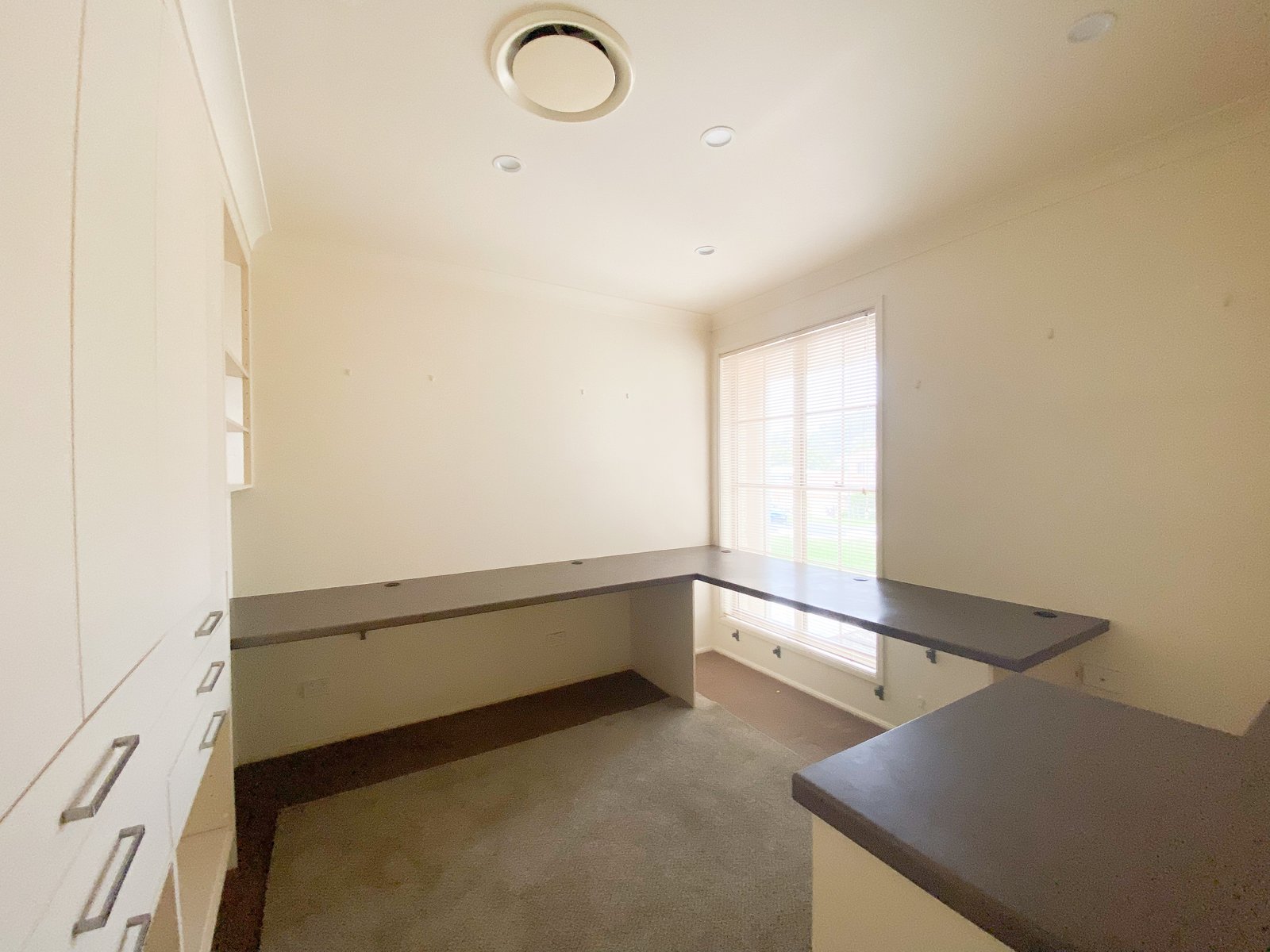 17 Whiting Place CORLETTE 24