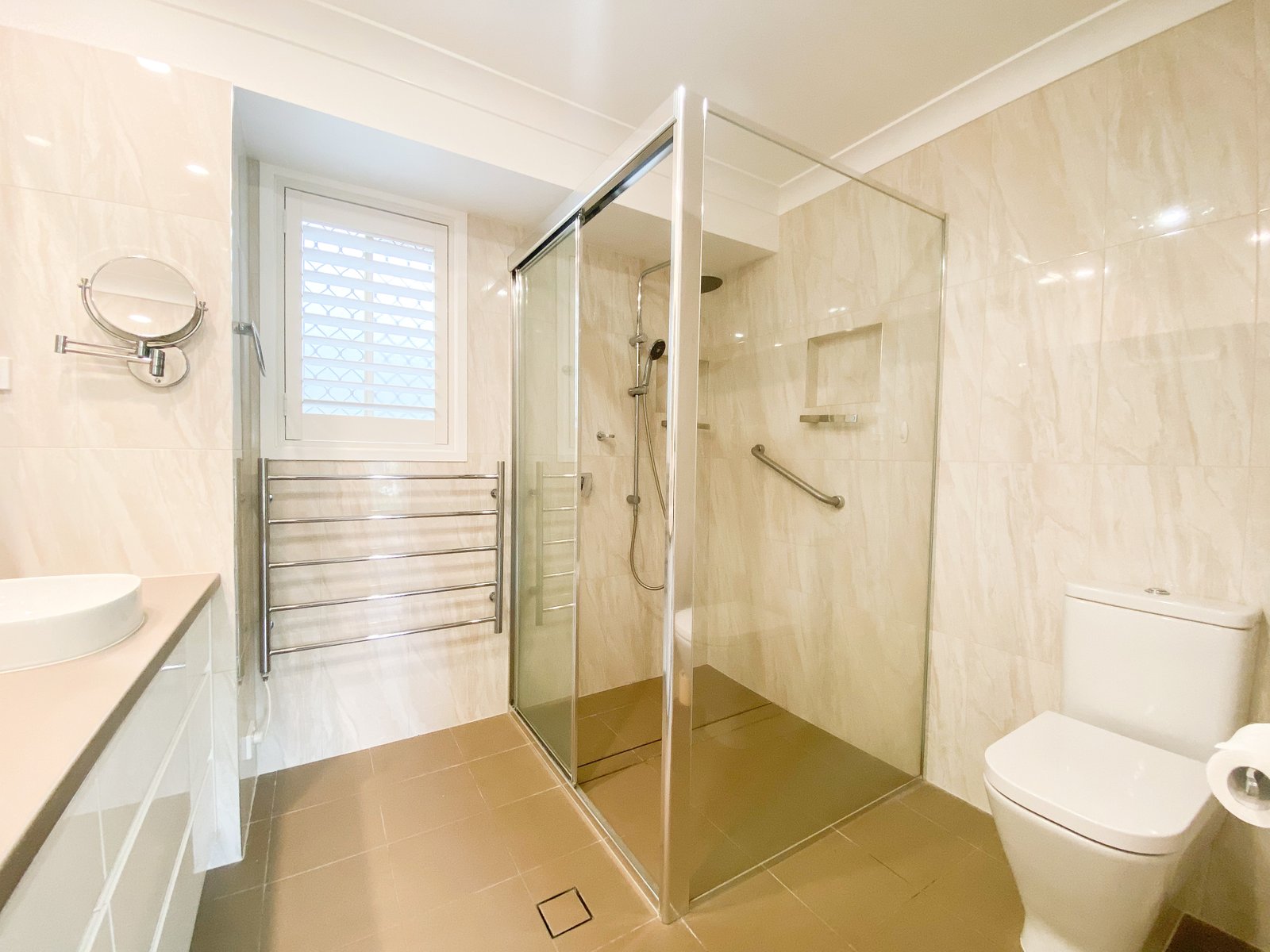 17 Whiting Place CORLETTE 16