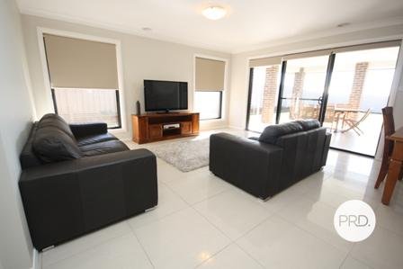 17 Willang Crescent GLENFIELD PARK 5