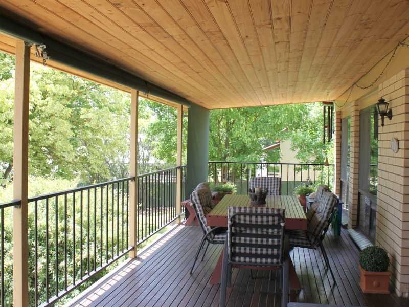 17 William Street TUMBARUMBA 3