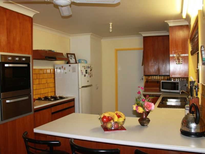 17 William Street TUMBARUMBA 5