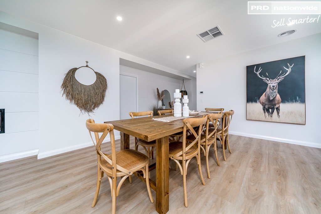 17 Wiveon Street GOBBAGOMBALIN 19