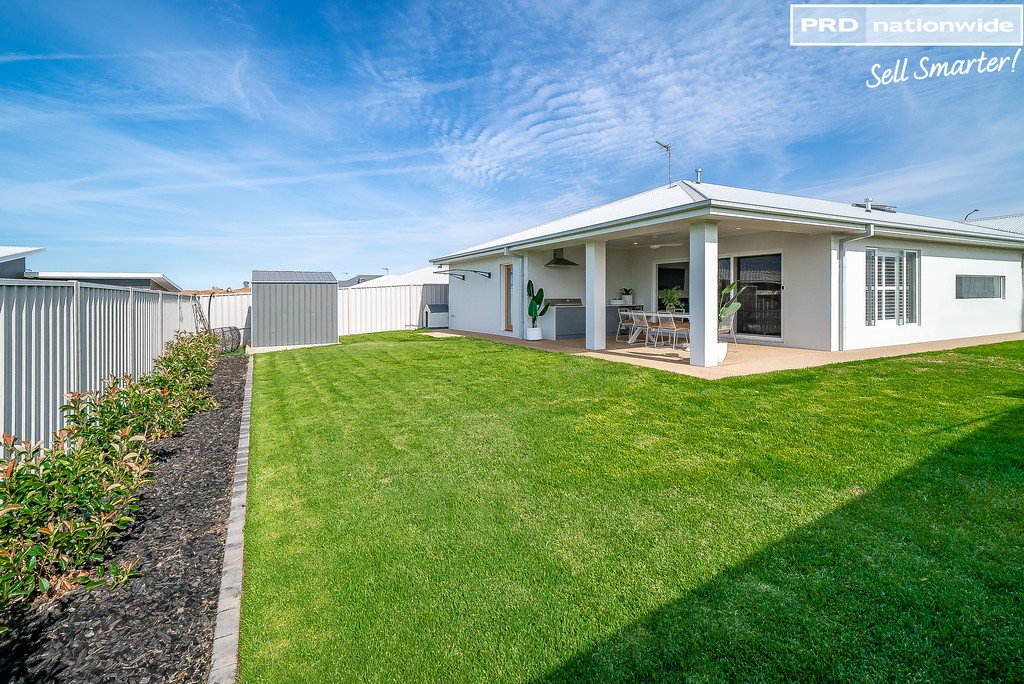 17 Wiveon Street GOBBAGOMBALIN 23