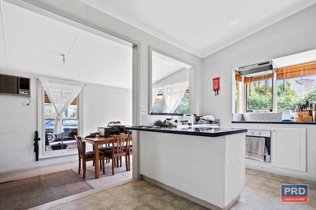 17 Wood Street LONG GULLY 6