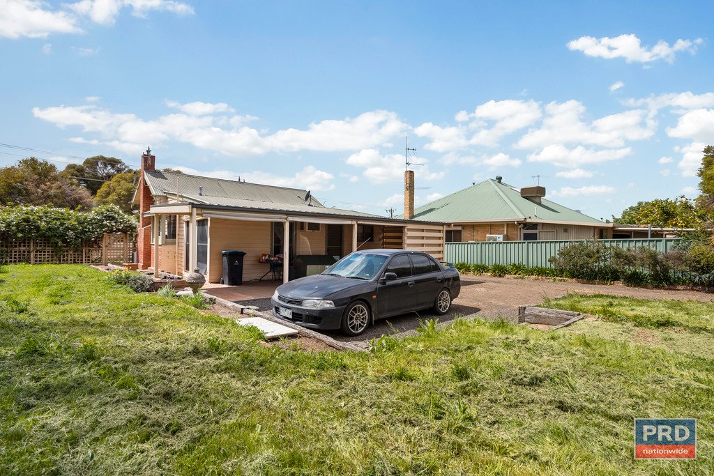 17 Wood Street LONG GULLY 12