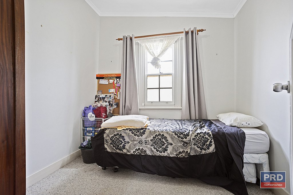 17 Wood Street LONG GULLY 6