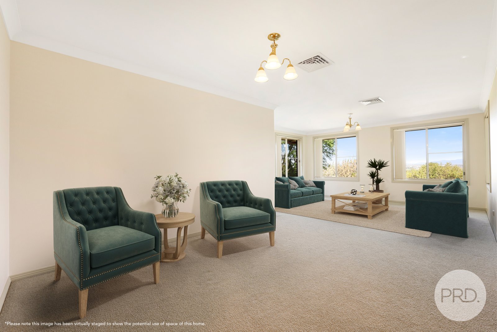 17 Woodbry Crescent TAMWORTH 2