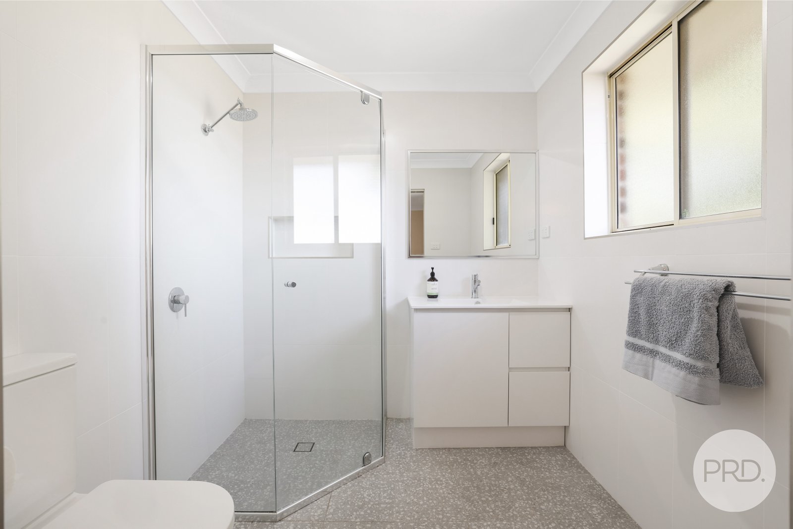 17 Woodbry Crescent TAMWORTH 13