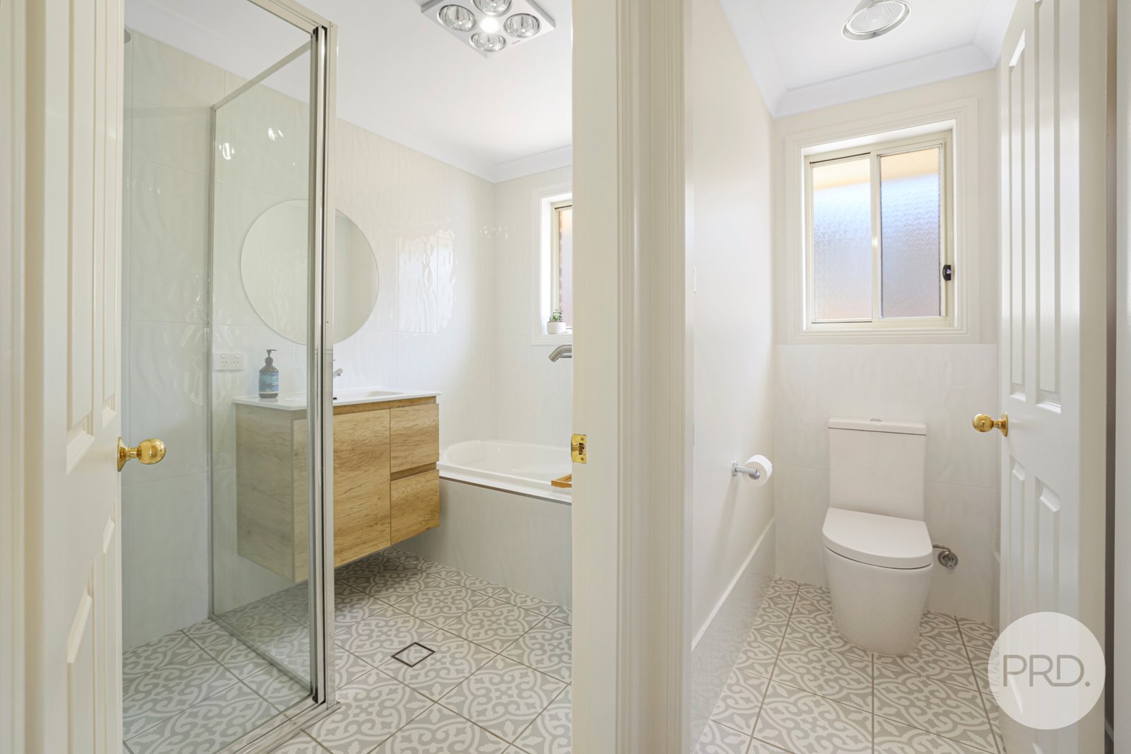 17 Woodbry Crescent TAMWORTH 14