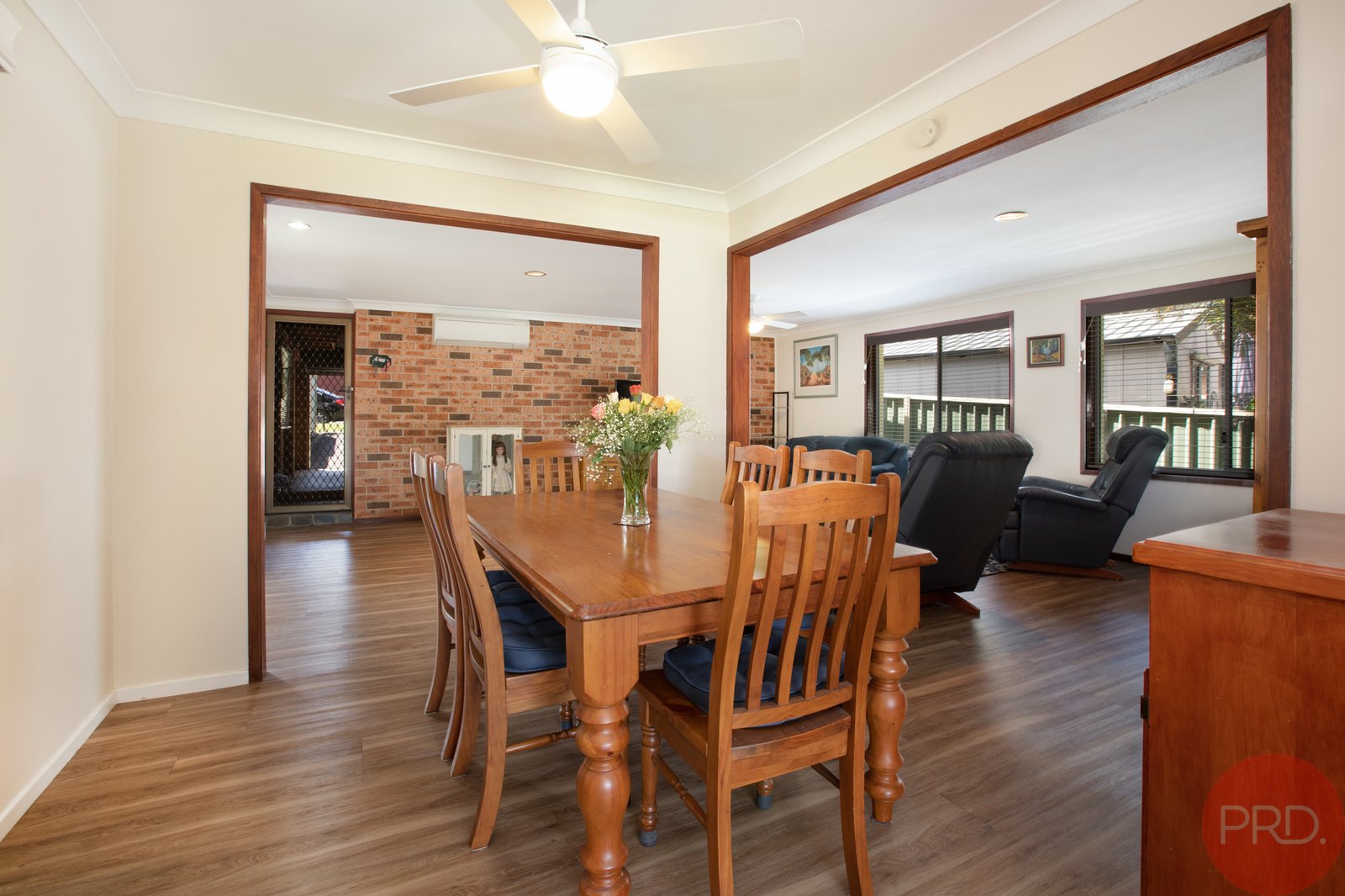 17 Woolley Close THORNTON 4